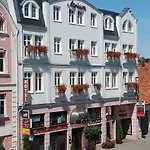Atrium Hotel 3*